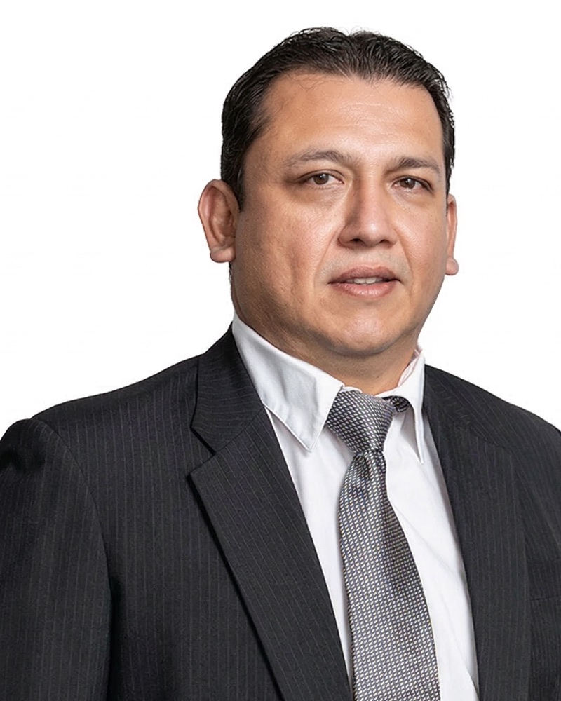 Roberto López, Associate, C.R. & F. Rojas Abogados